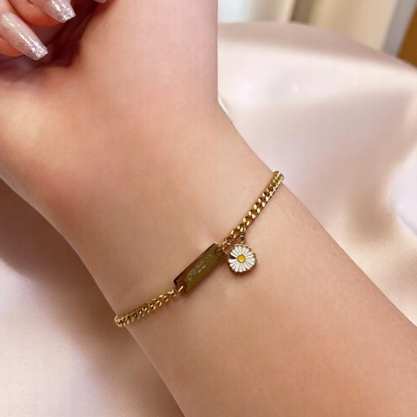 Daisy Sunlight Bracelet – Gold Look