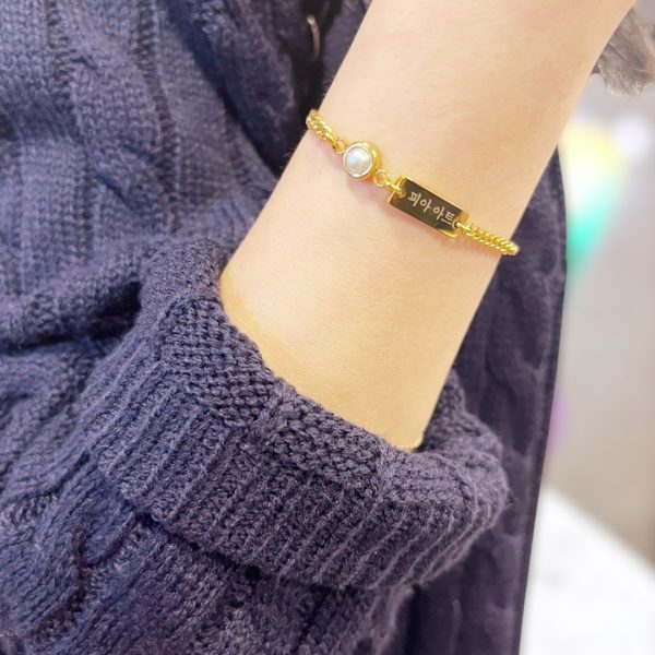 Birthstone Gold Glow - Image 8